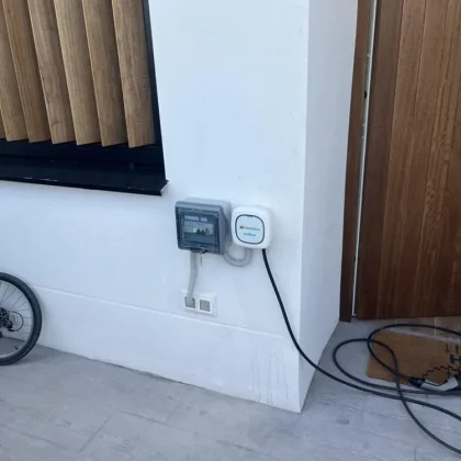 cargador rápido coche eléctrico Madrid