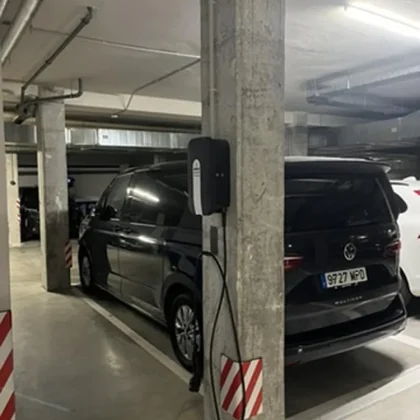 recarga rápida de coche eléctrico